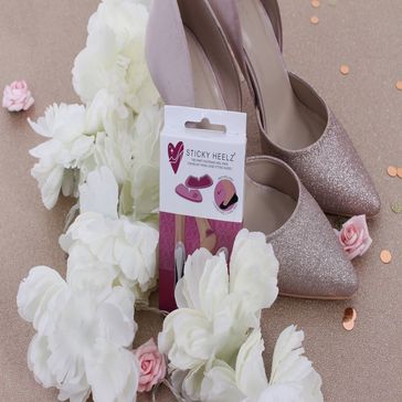 WE LOVE A ROYAL WEDDING